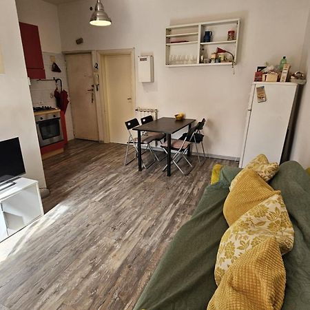 Apartament La Casa Di Fonzie Rzym Zewnętrze zdjęcie